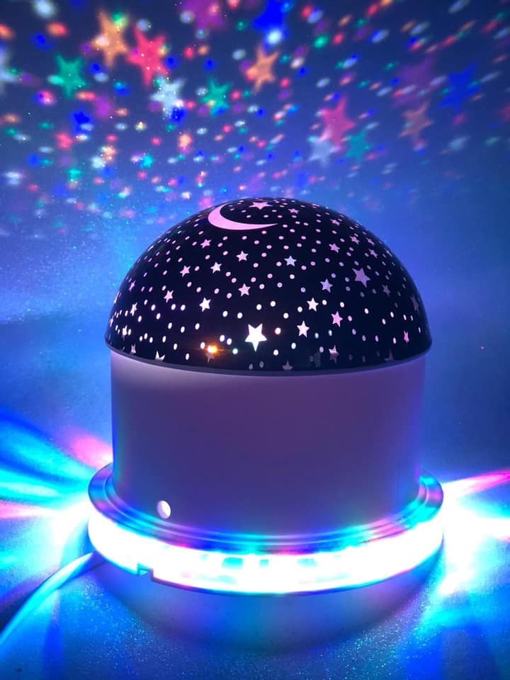 Lámpara Proyector de Estrellas - NUEVO  Proyector de estrellas, Diseño de  pared de galería, Lampara de estrellas